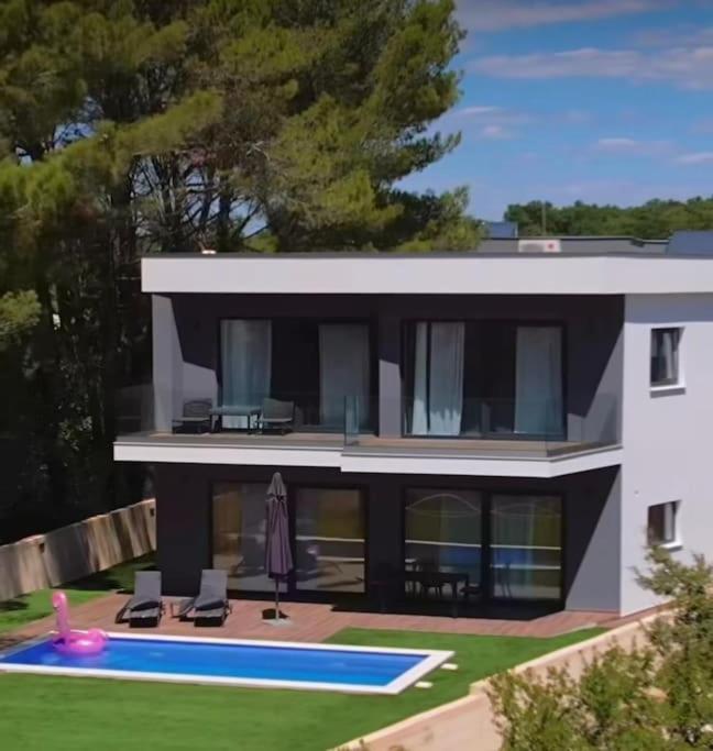 Villa Sara Juršići Eksteriør bilde